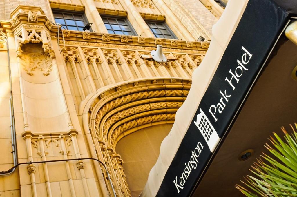 Kensington Park Hotel image
