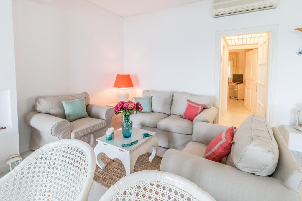 Agios Ioannis Luxurious Beachfront Holiday Home photo 4