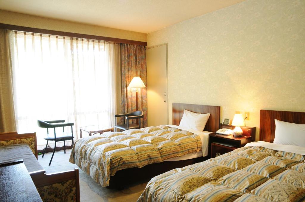 Hotel Grace Hakuba - Tap to explore photos