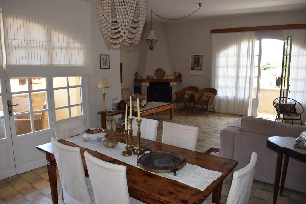 Villa Avly photo 2