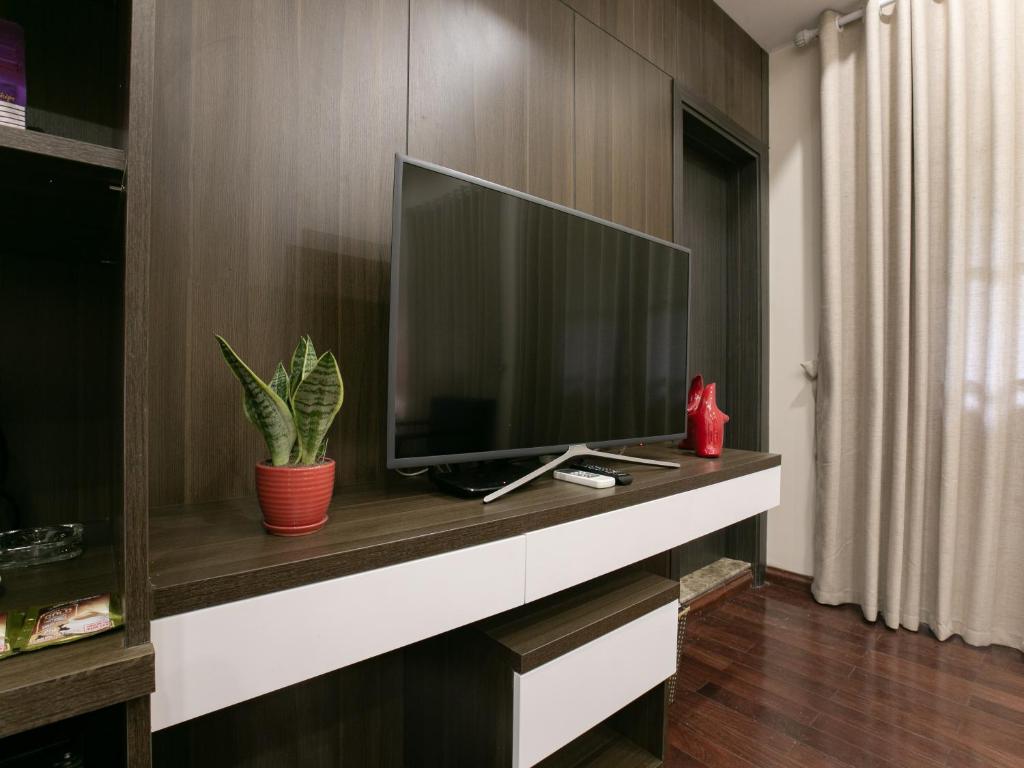 Студио (Номер-студио с балконом), Blubiz Hotel My Dinh Song Da