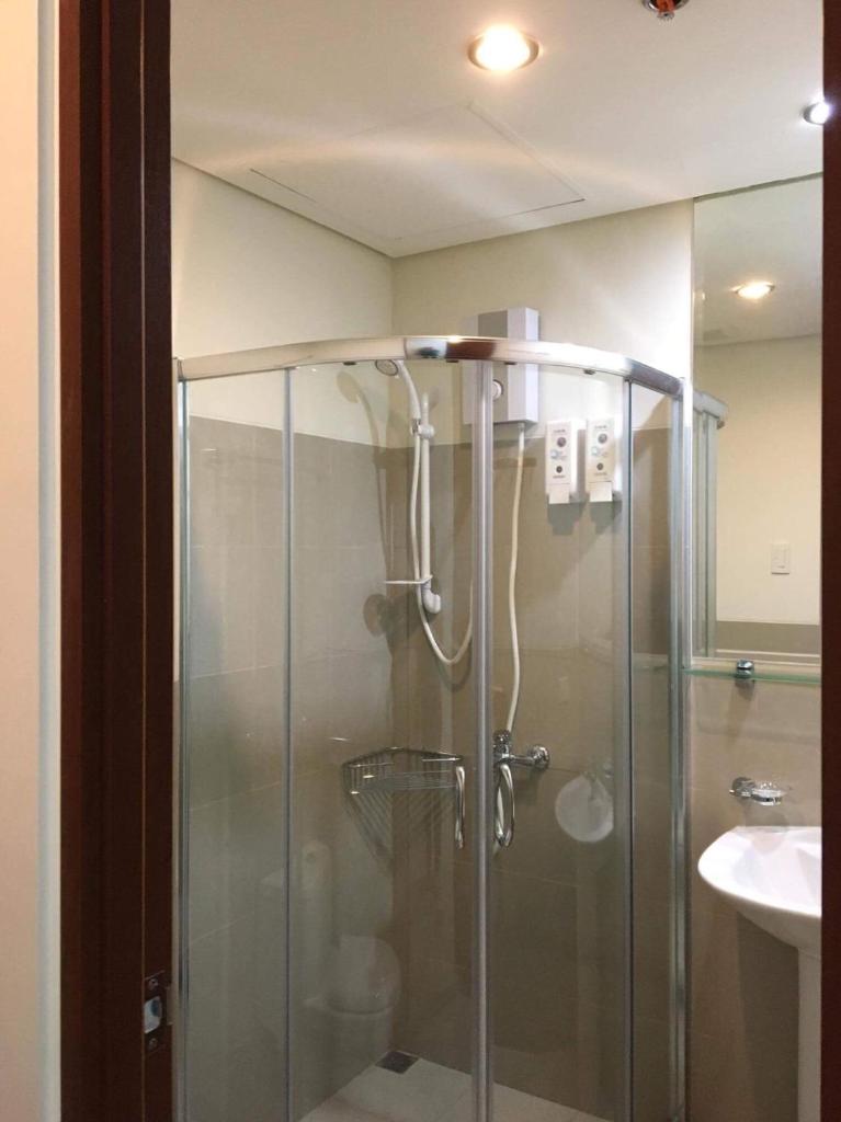 Студио (Улучшенный номер-студио), Studio Unit at The Beacon Makati