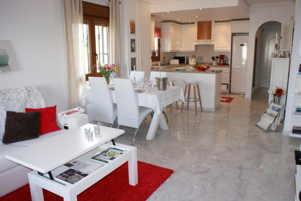 Calle Rigoletto Villamartin Costa Blanca