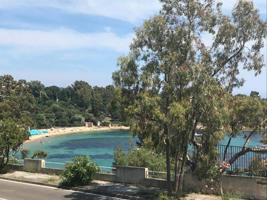 Appartements La Fossette plage photo 3