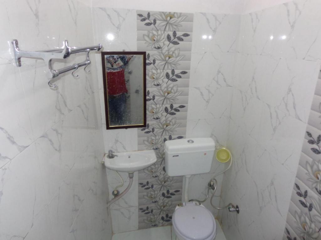 Двухместный (Номер Делюкс с кроватью размера «king-size»), Luxmi Hotel