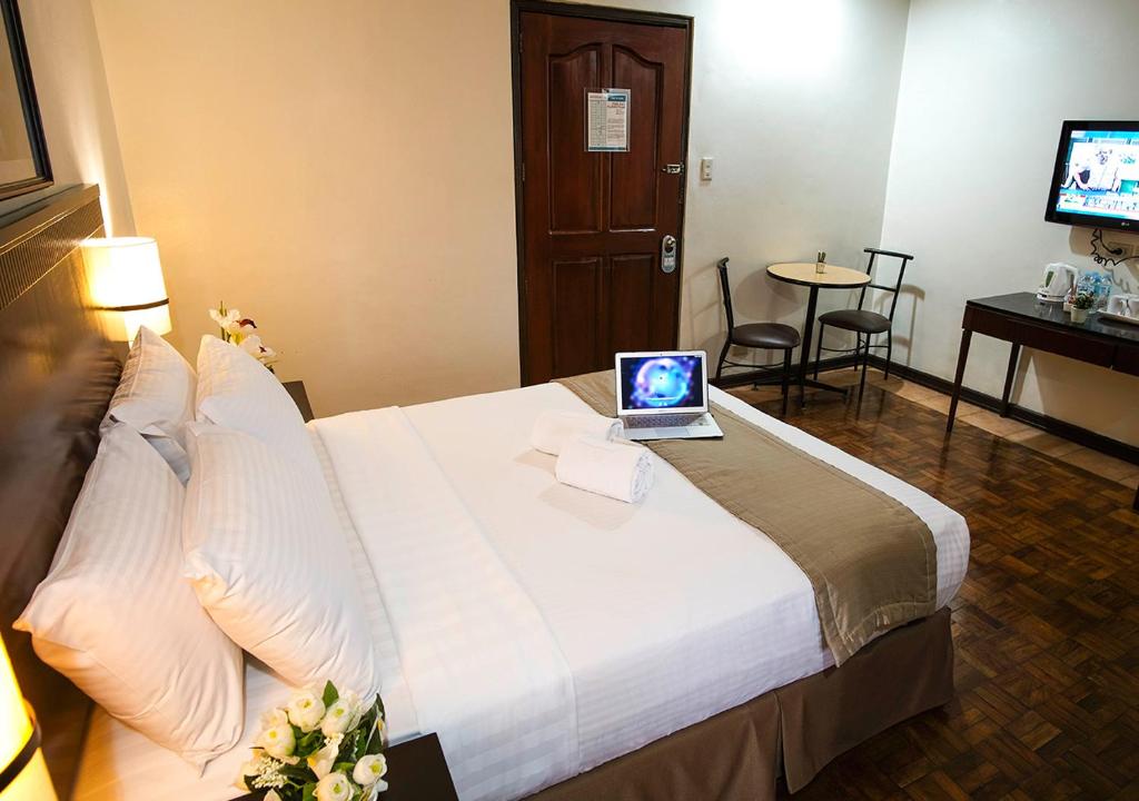 Сьюит (Представительский люкс), Fersal Hotel - P. Tuazon Cubao