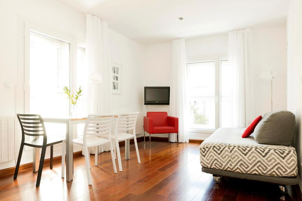 Apartamentos Sabinas El Pilar photo 4