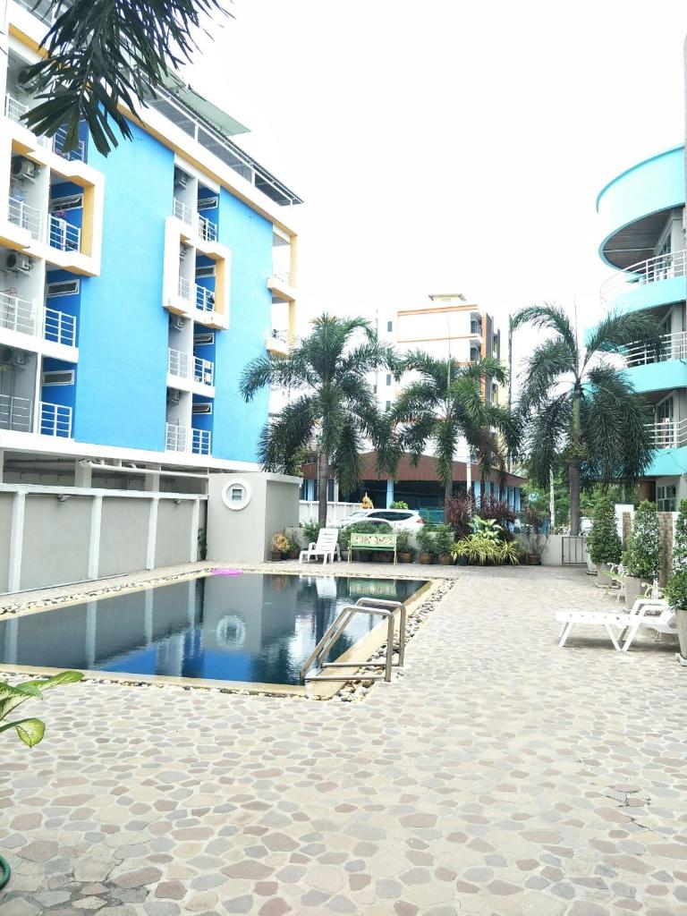 Lomsabai Apartments photo 1
