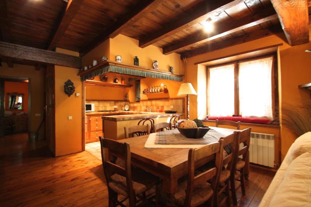 Pleta Aldosa, Casa rustica con chimenea y jardin, Zona Vallnord photo 3