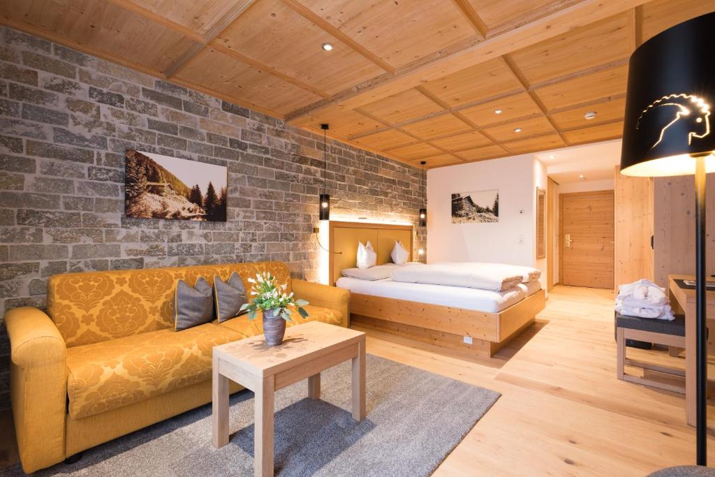 Alpenhotel Ischglerhof photo 3
