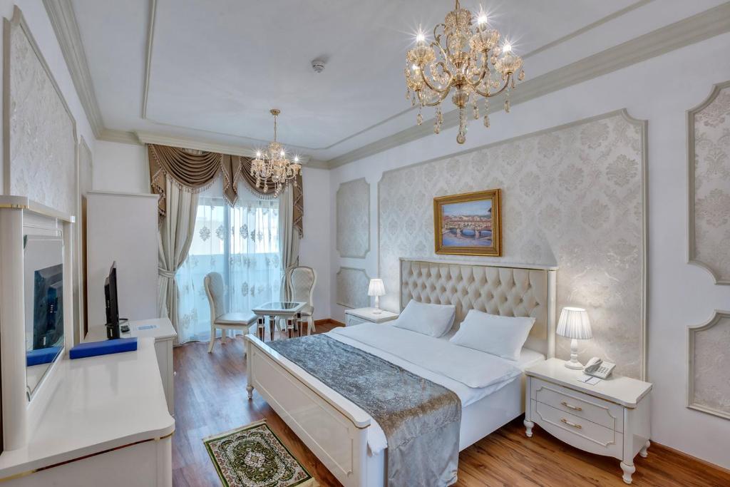 Двухместный (Номер Делюкс), Отель Royal Hotel