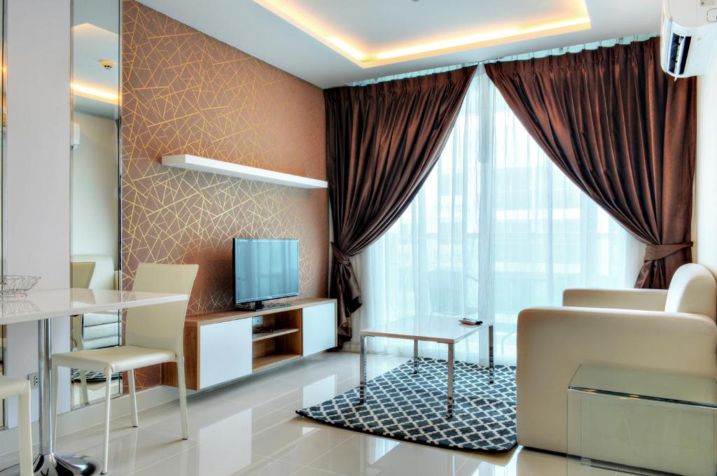 Апартаменты (Апартаменты с видом на бассейн), Amazon Residence Unit B1-217