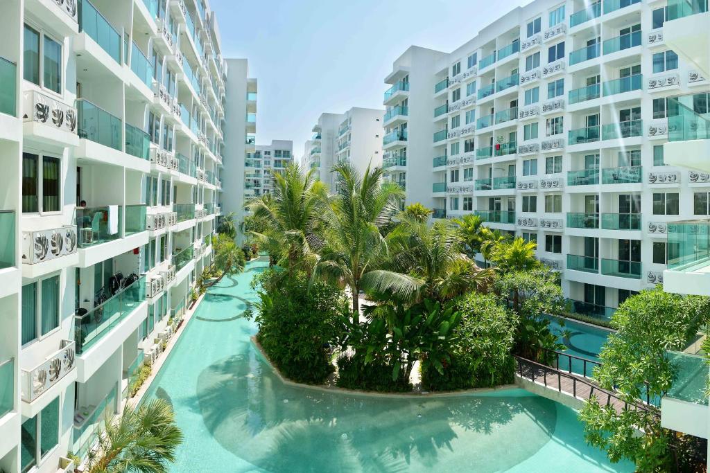 Апартаменты (Апартаменты с видом на бассейн), Amazon Residence Unit B1-217