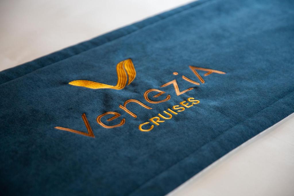 Venezia Cruises