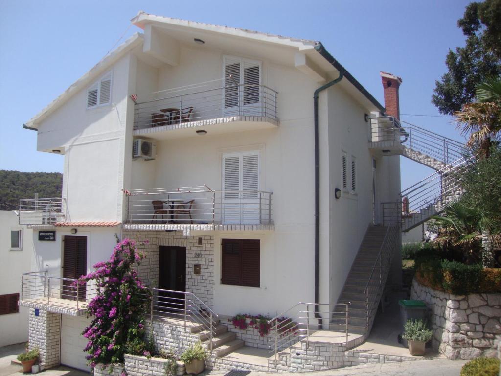 Apartmani Lidija photo 3