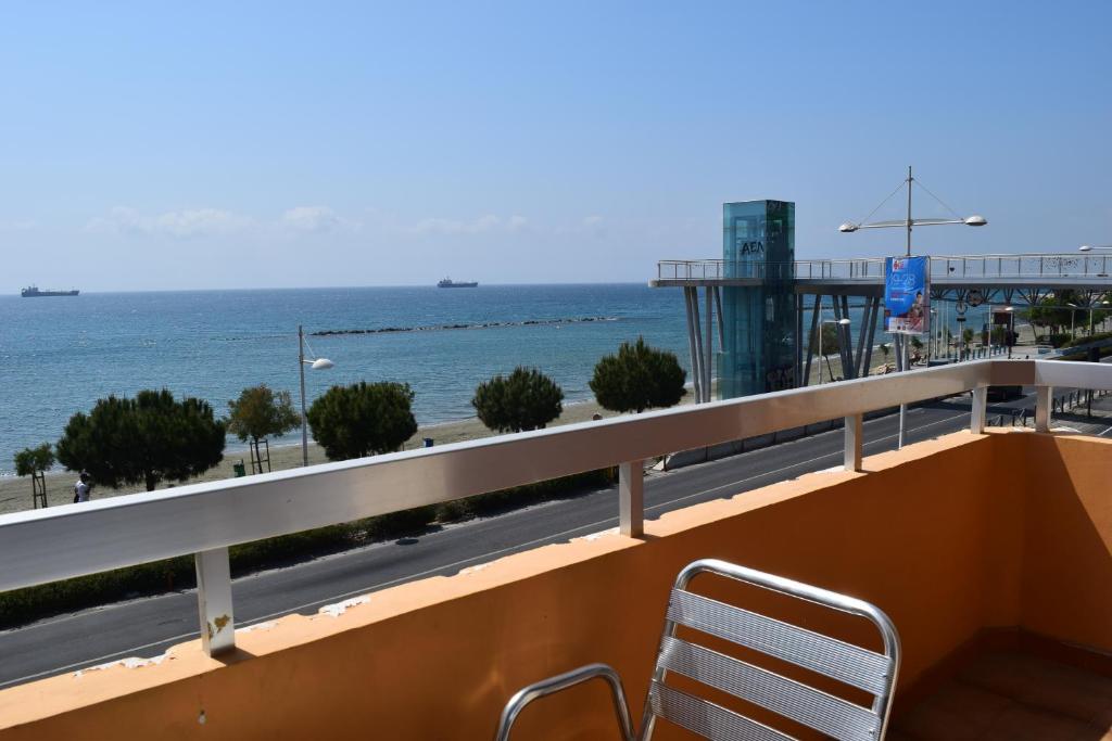Mediterranean Breeze photo 1