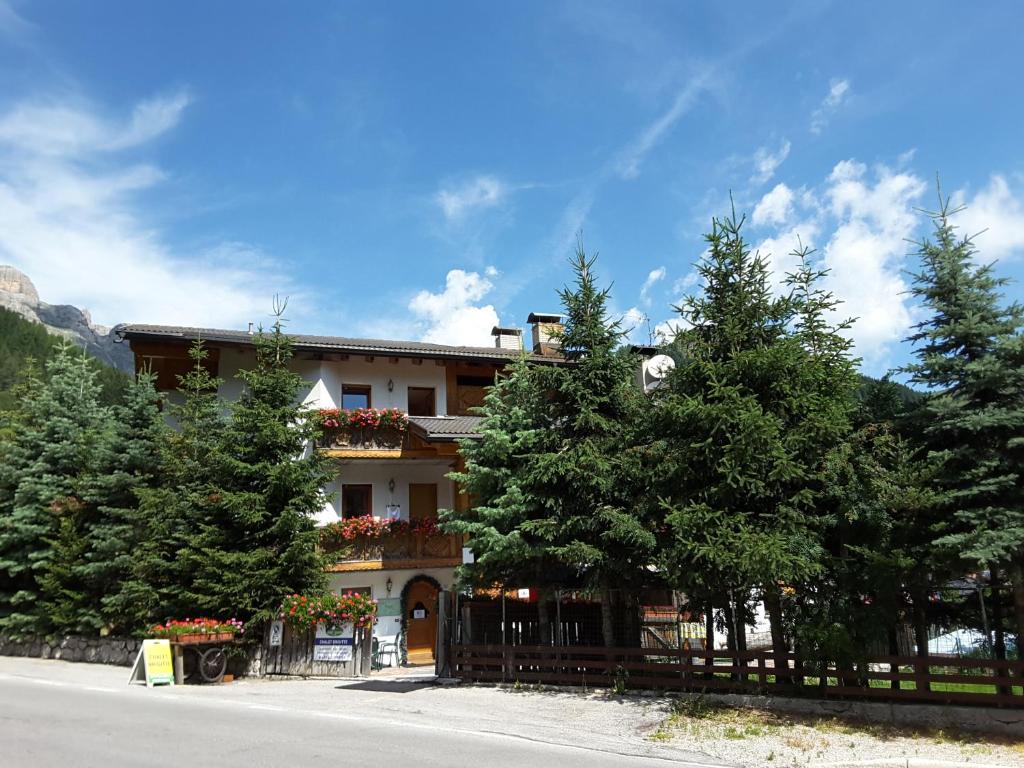 Chalet Brigitte B&B photo 1