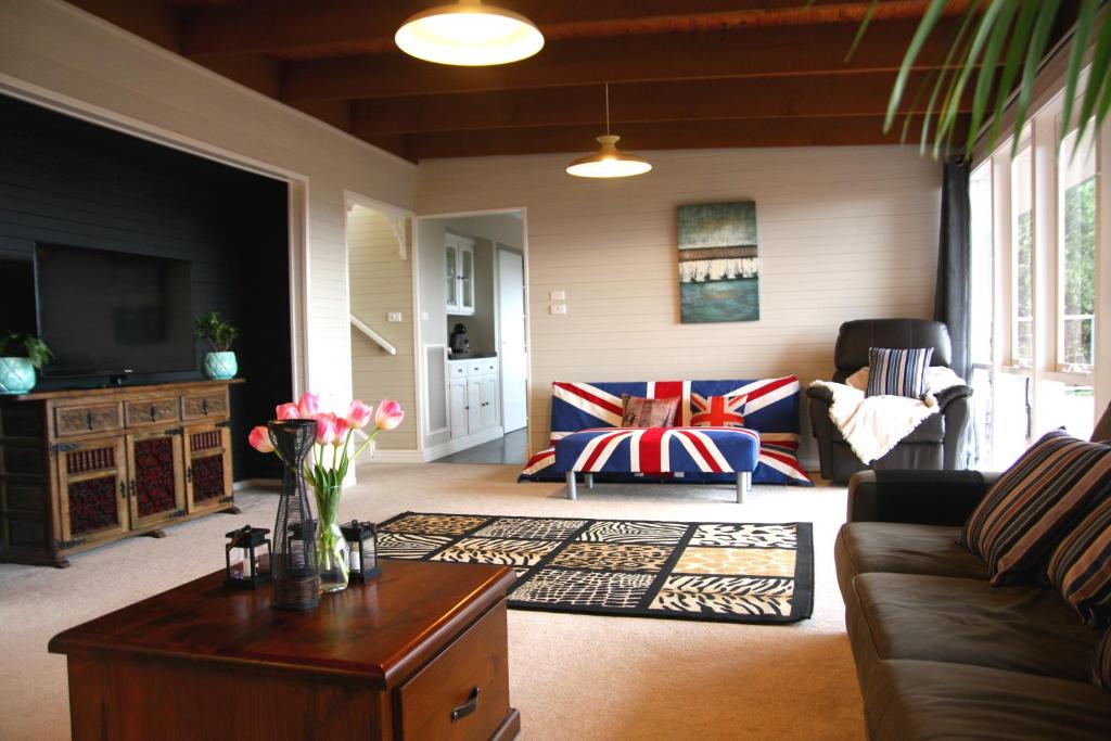 Beautiful view house photo 3