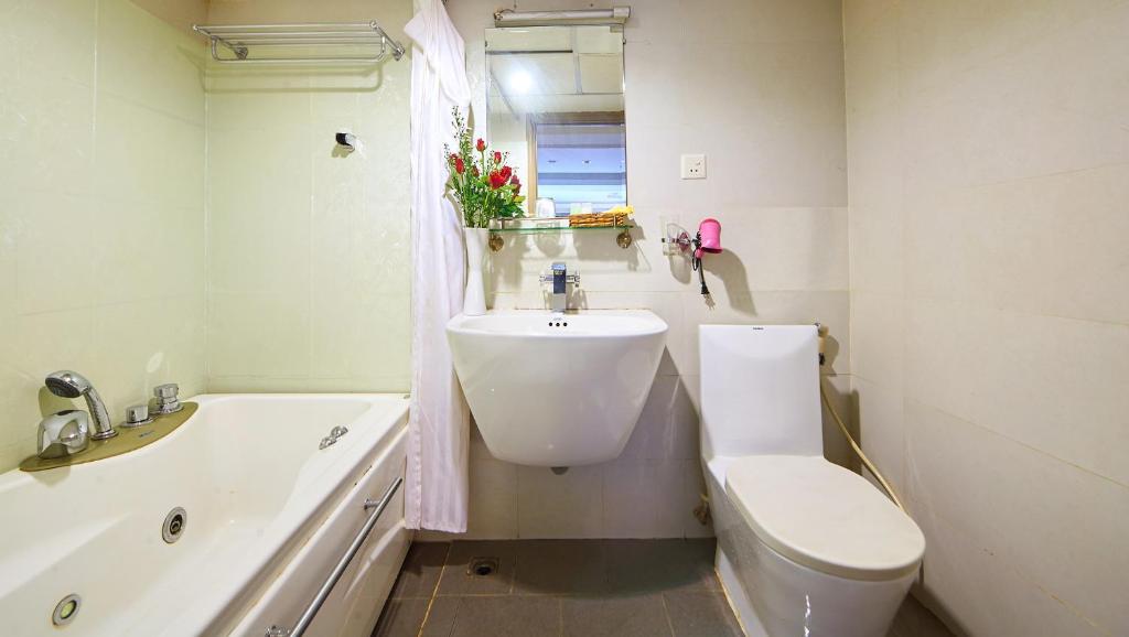 Семейный (Семейный номер), Saigon Charm Hotel