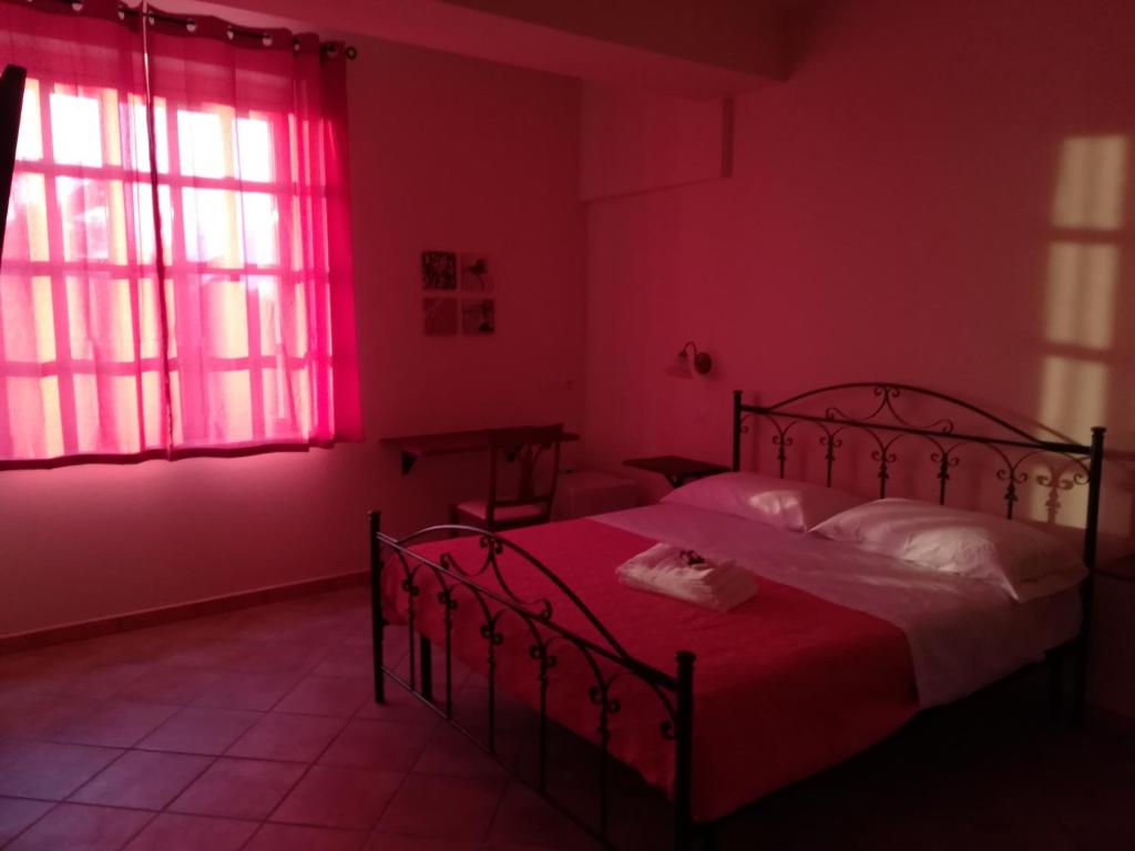 Guest House Capitan Libeccio - Tap to explore photos