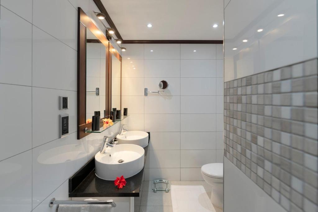 Семейный (Семейный номер с балконом), Auberge Anse Boileau