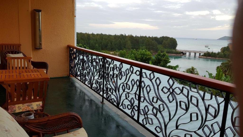 Апартаменты (Апартаменты с видом на море), Hibiscus House Seychelles Self Catering