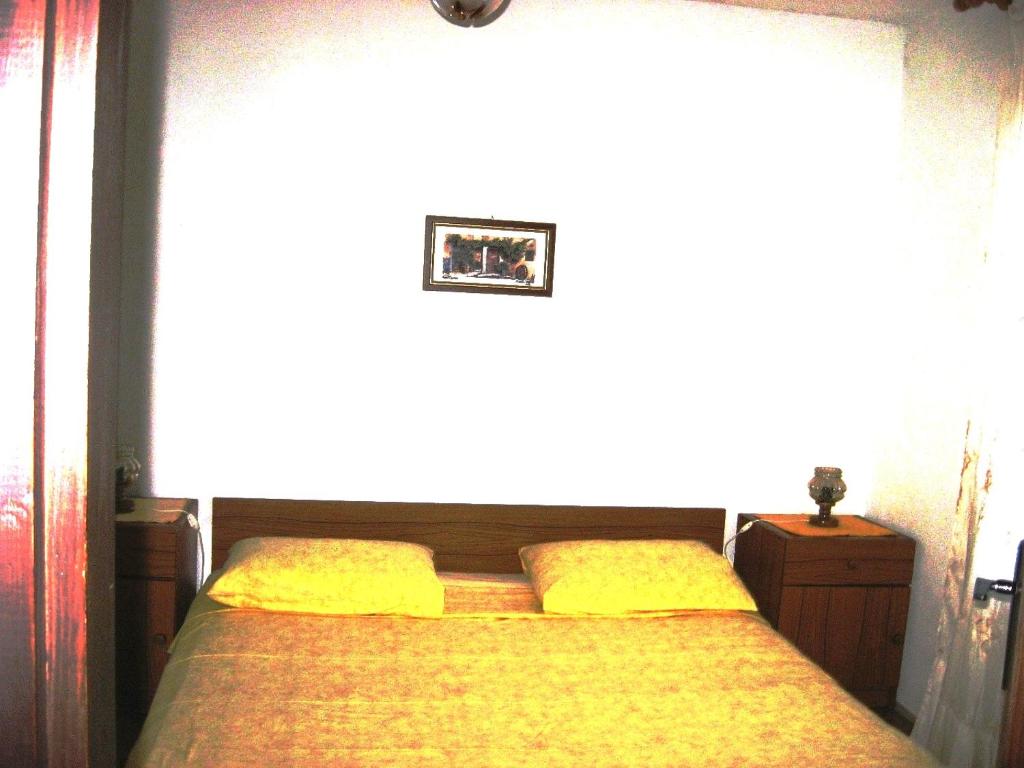 Jelsa Apartments photo 4
