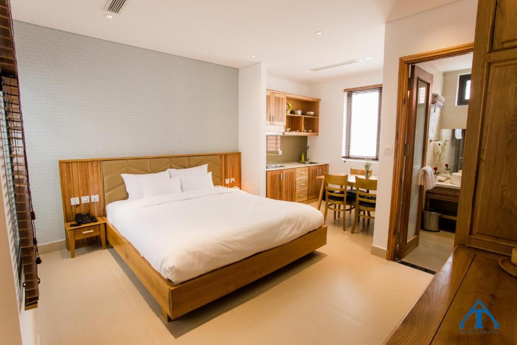 Студио (Номер-студио с видом на сад), Sky Boutique Hotel