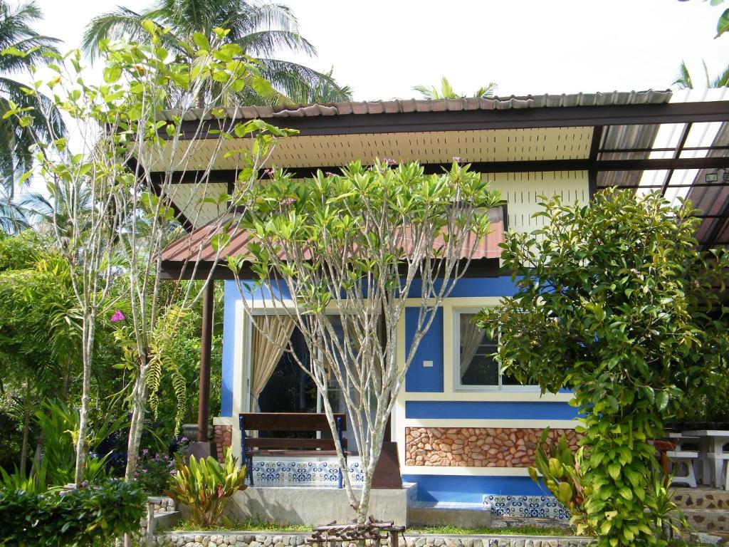 Ya Teng Homestay - Tap to explore photos