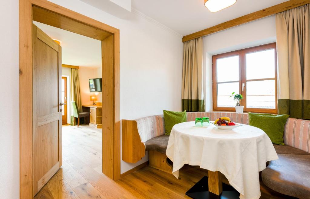 Wellness & Sporthotel Alpenhof photo 4