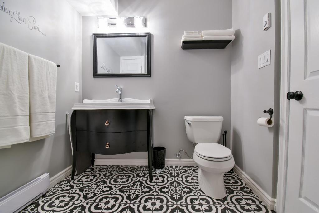 The Village Suites photo 3