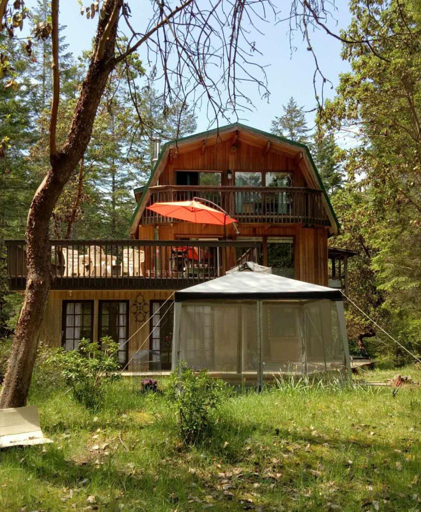Gabriola Central B&B photo 1