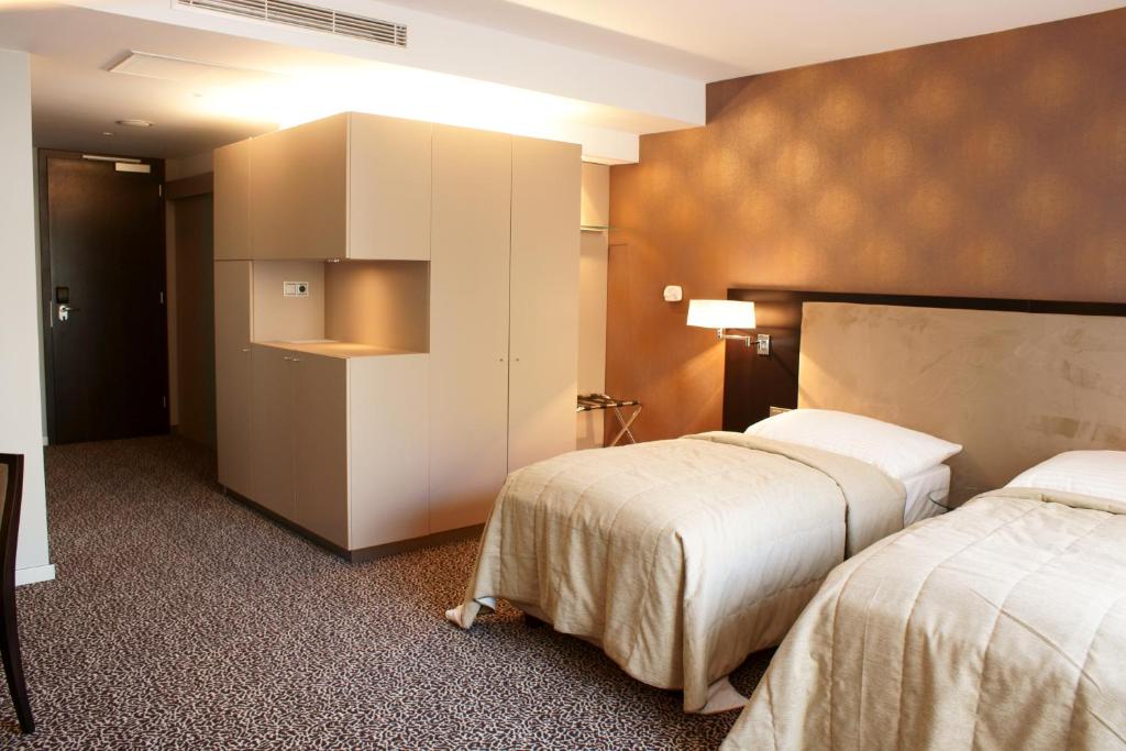 Двухместный (Двухместный номер с 2 отдельными кроватями), Hotel Avance