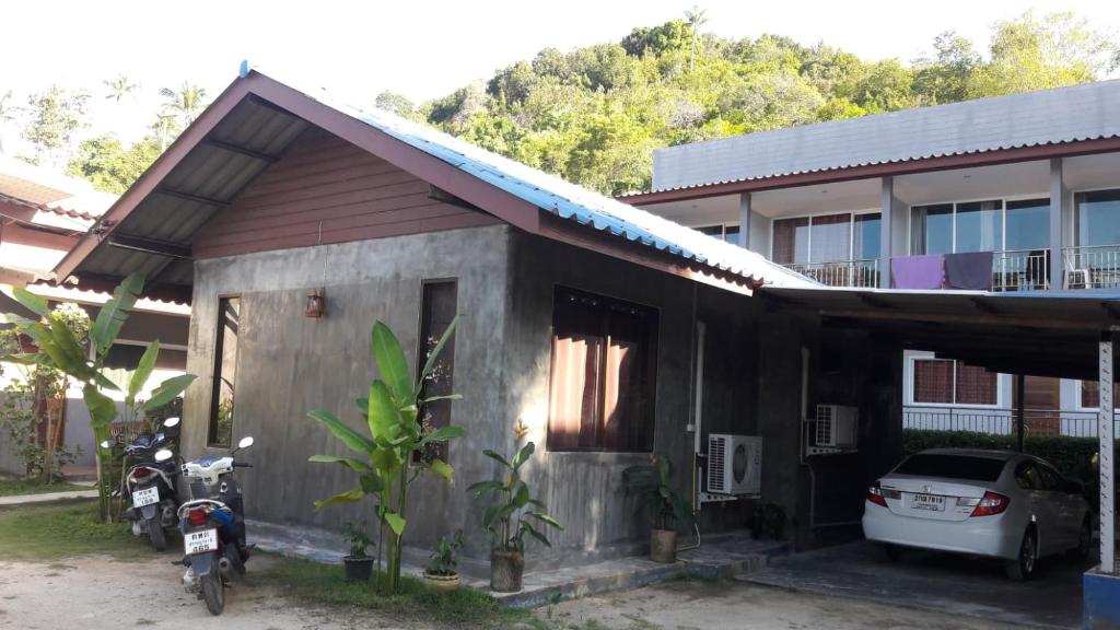 Maehaad Garden Inn photo 1
