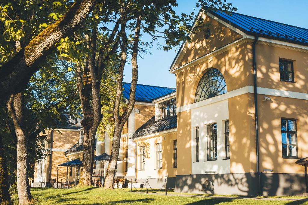 Skrunda Manor photo 1