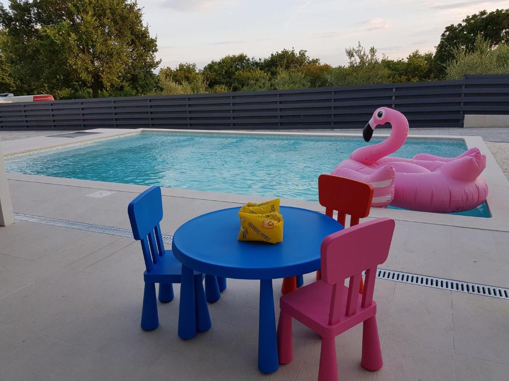 Villa STELLA - Pomer,Istria - heated pool, jacuzzi, sauna, bbq & table tennis near the beach photo 2