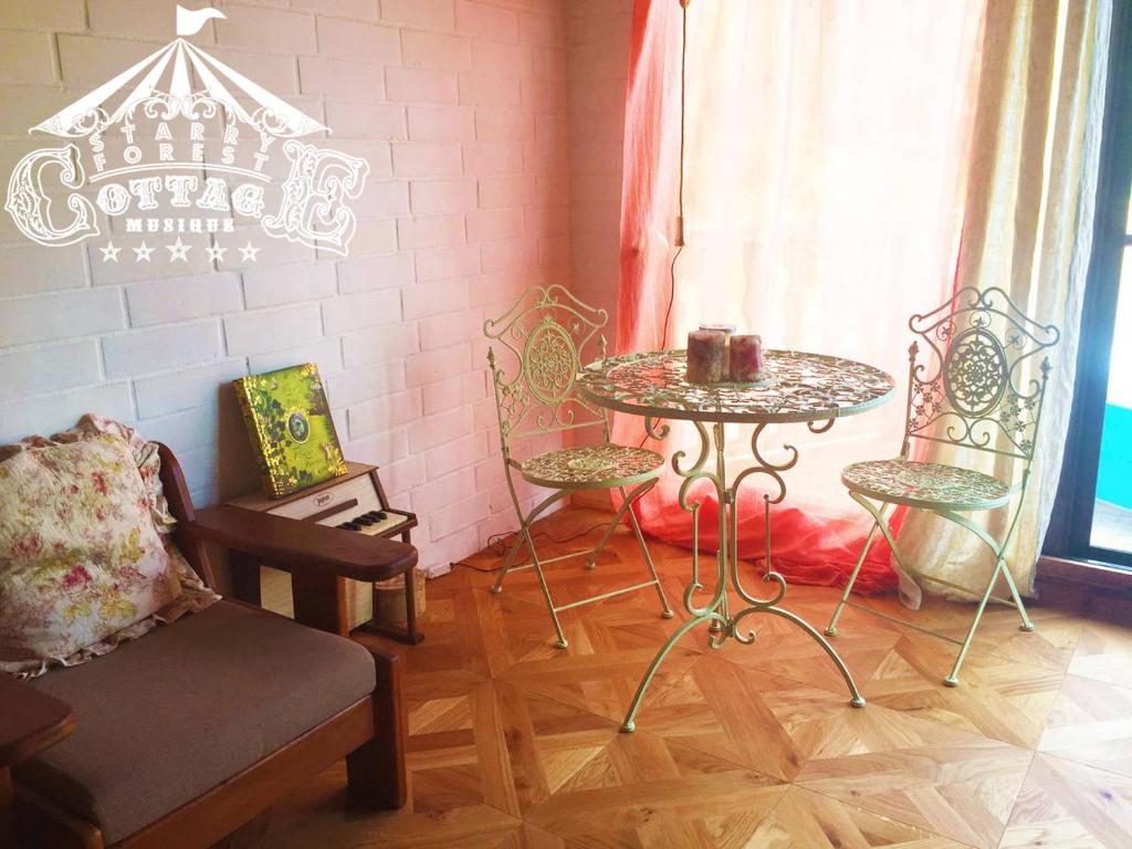 猫とピアノと星空のリゾートブティックコテージ - Starry Forest Cottage Okinawa - photo 4