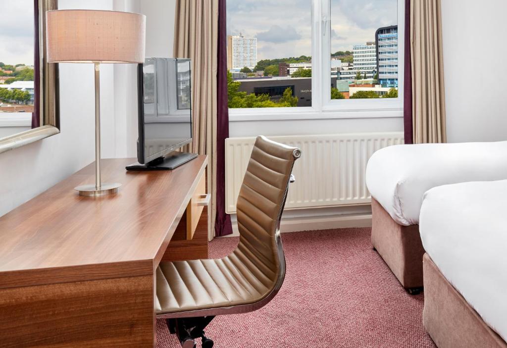 Leonardo Hotel Newcastle Quayside Room Type - Standard Triple Room