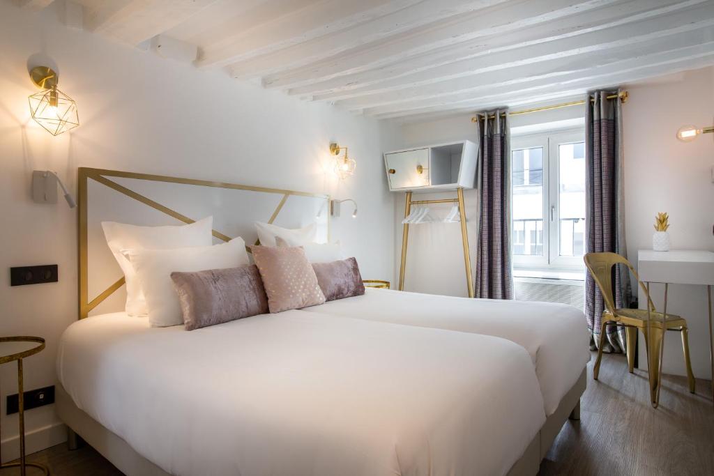 Двухместный (Двухместный номер с 2 отдельными кроватями), Hôtel Royal Opéra