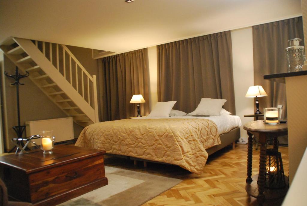Skindles Guesthouse photo 3