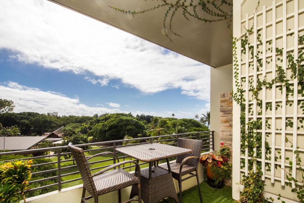 Двухместный (Номер-студио с мини-кухней и видом на океан), Castle Waikiki Grand Hotel