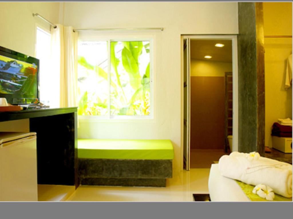 Двухместный (Улучшенный двухместный номер с 1 кроватью), Aonang Paradise Resort Krabi