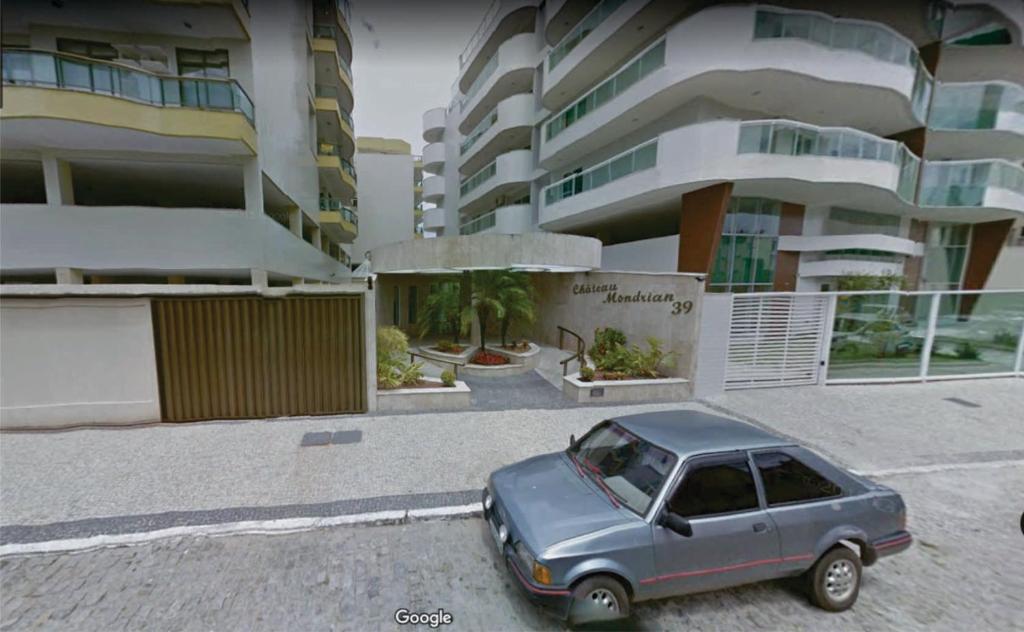 Condominio Chateau Mondrian
