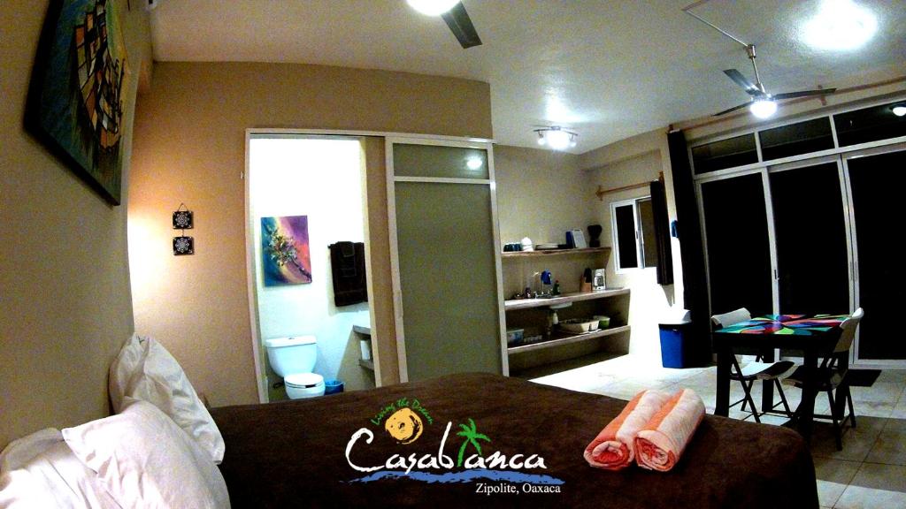 Casablanca Guest House - Adults Only - Starlink Internet! photo 4