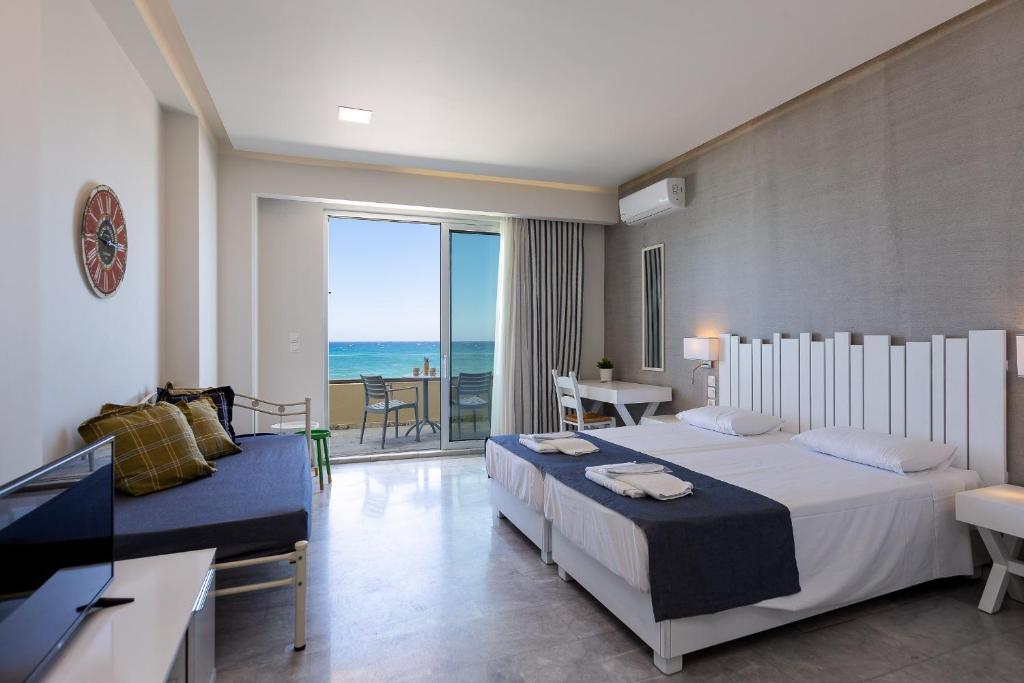 Meltemi Coast Suites photo 3