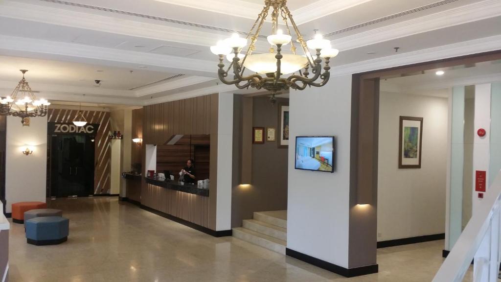 Harbour View Hotel photo 2