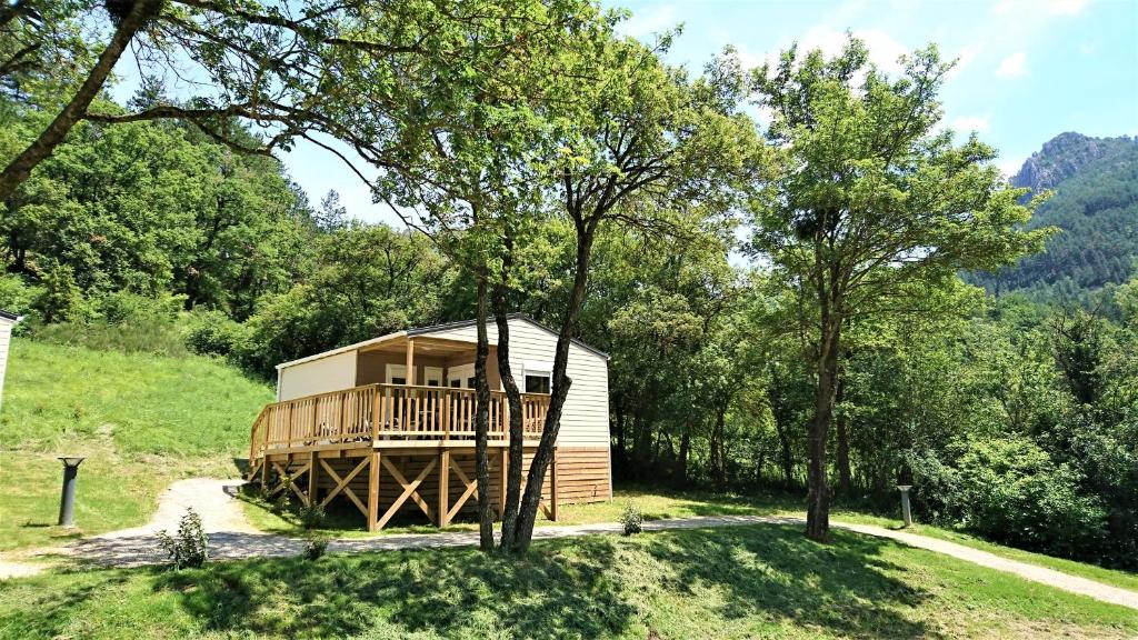 Camping Les Framboiseilles photo 4