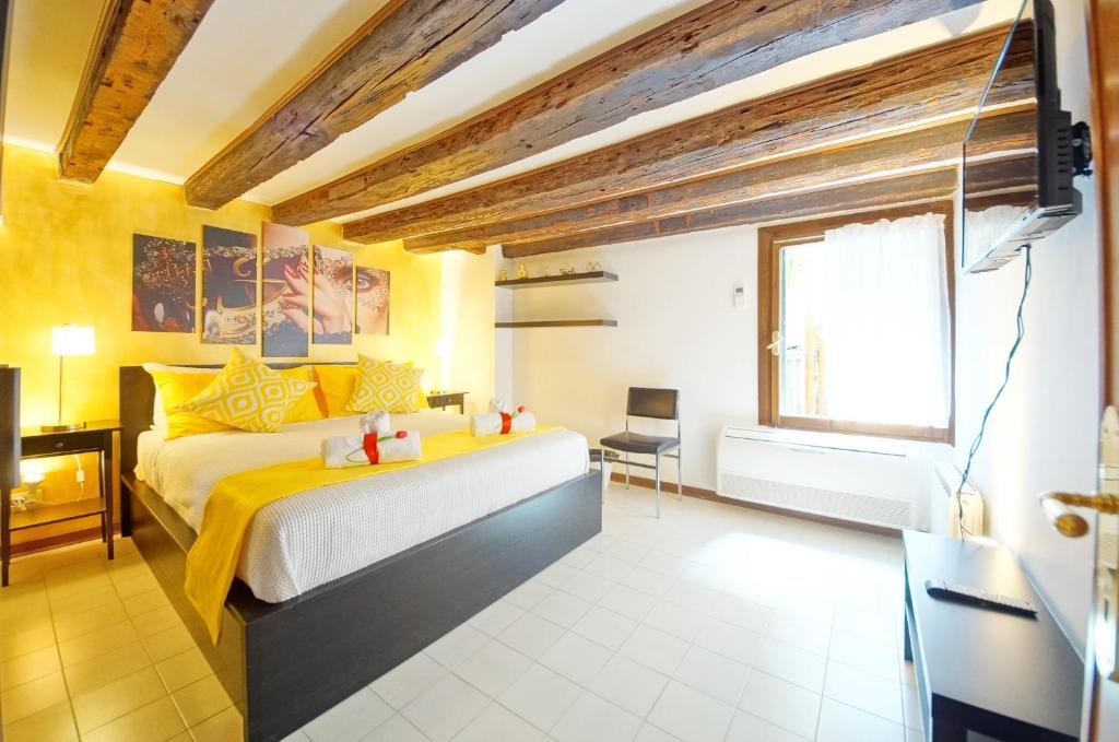Calle dei Fabbri San Marco Apartment, Venice