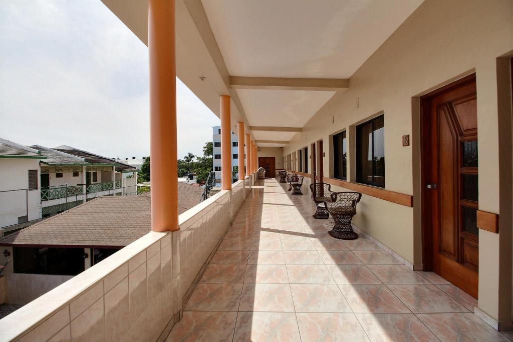Hotel Garant & Suites photo 3