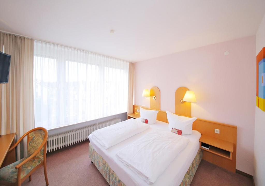 Hotel Zum Prinzen Sinsheim photo 4